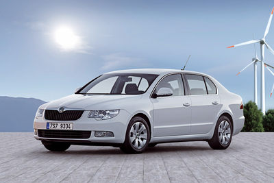Škoda Superb 2008 - Foto