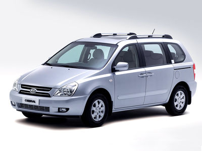 KIA Carnival - Foto