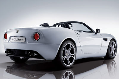 Alfa Romeo 8C Spider 2010 - Foto
