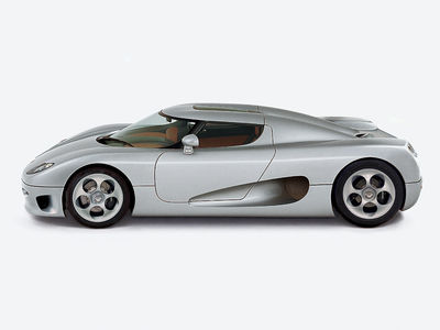 Koenigsegg CC - Un V8 turbo de 655 CV en un chasis de carbono - Foto