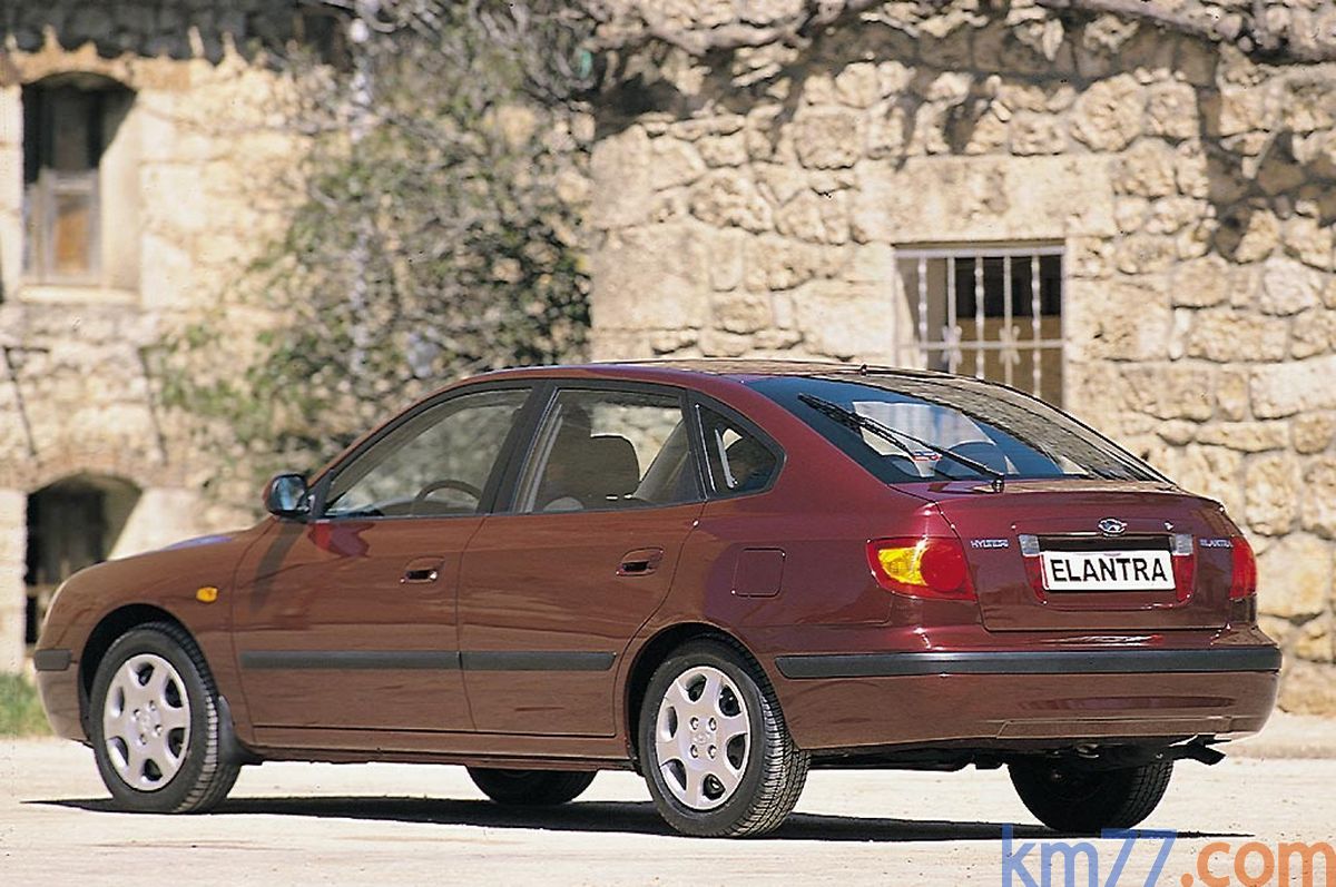 Hyundai elantra 2 поколение