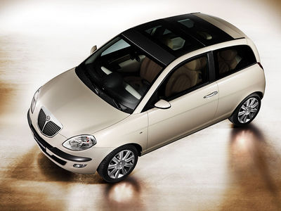 Lancia Ypsilon - Aspecto refinado y buena estabilidad - Foto