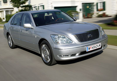 Lexus LS 430 - Precio alto, mucho equipamiento y buenas prestaciones - Foto