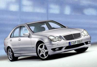 Mercedes-Benz C32 AMG - Motor sobrealimentado para el Clase C deportivo - Foto