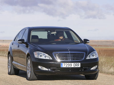 Mercedes-Benz Clase S - Un equipamiento innovador y mayores dimensiones - Foto