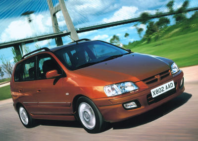Mitsubishi Space Star 2002 - Foto