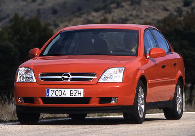 Opel Vectra - Progreso en seguridad y confort - Foto