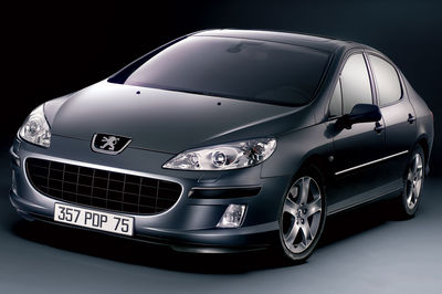 Peugeot 407 - Buenas cualidades dinámicas y poco espacio - Foto