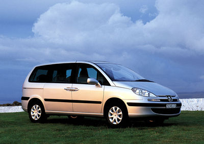 Peugeot 807 - Un 806 con cambios muy importantes - Foto