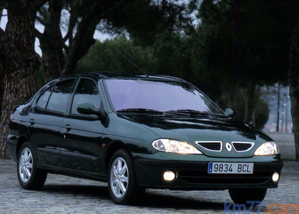 Renault Megane 5p 1.6 16v RXE (19992000) Precio y ficha