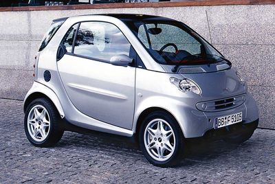 Smart City-Coupé y Cabrio - Ligeros cambios en el aspecto y equipamiento - Foto