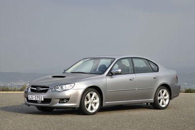 Subaru Legacy - Foto