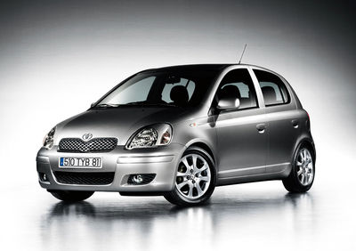 Toyota Yaris - Cambios en los motores, en el aspecto y más equipamiento - Foto