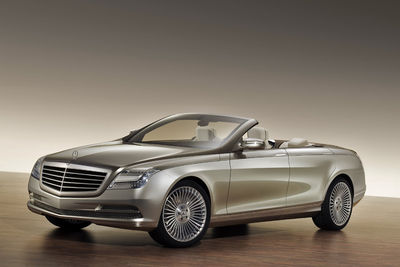 Mercedes-Benz Ocean Drive - Ejercicio de estilo de un descapotable con cuatro puertas - Foto