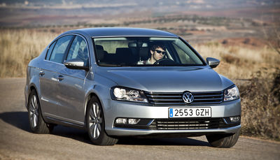 Volkswagen Passat 2011 - Foto