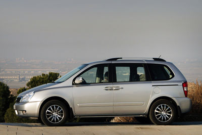 KIA Carnival - Foto