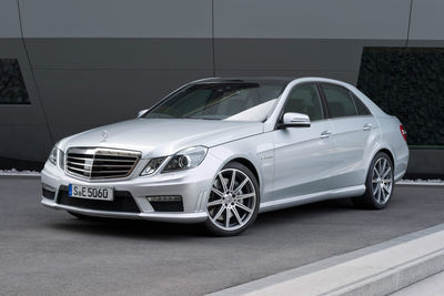 Mercedes-Benz Clase E 63 AMG 2009 - Foto