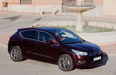 Citroën DS4 2011 - Foto