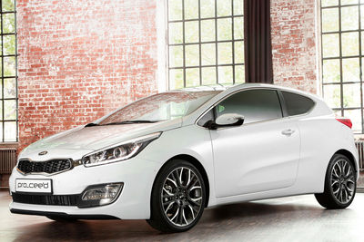 KIA pro_cee'd 2013 - Foto