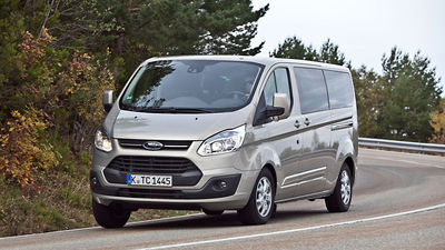 Ford Tourneo Custom 2013 - Foto