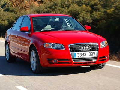 Audi A4 - Foto
