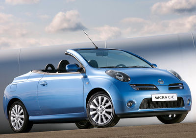 Nissan Micra C+C - Versión descapotable con techo de cristal - Foto
