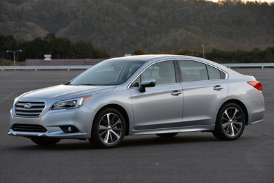 Subaru Legacy - Foto
