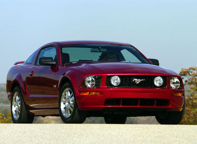 Ford Mustang 2005 - Foto
