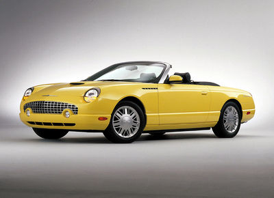 Ford Thunderbird - Formas clásicas para un moderno descapotable - Foto