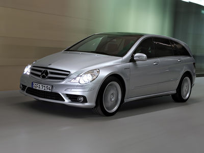 Mercedes-Benz R63 AMG - Dos versiones de carrocería con un V8 atmosférico de 510 CV - Foto
