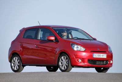 Mitsubishi Space Star - Foto
