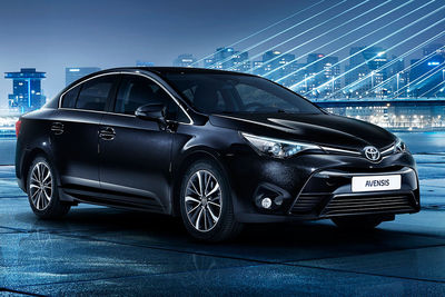 Toyota Avensis Sedán 2016 - Foto