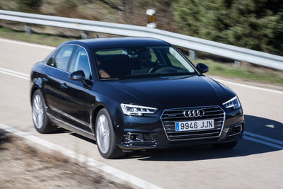 Audi A4 (2016) - Foto