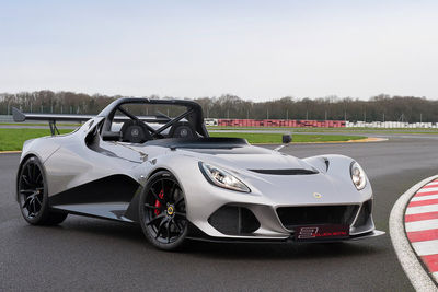 Lotus 3-Eleven 2016 - Foto