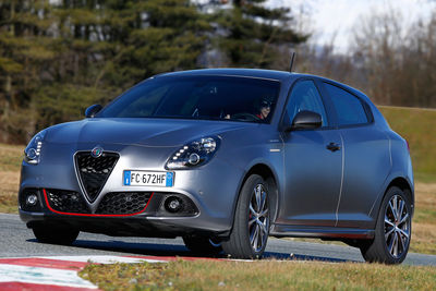 Alfa Romeo Giulietta 2016 - Foto