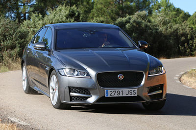 Jaguar XF 2016 - Foto