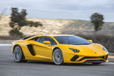 Lamborghini Aventador 2012 - Foto