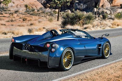 Pagani Huayra Roadster 2017 - Foto