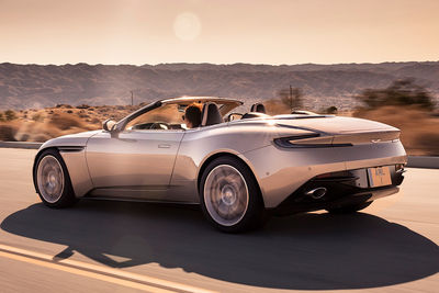 Aston Martin DB11 Volante (2018) - Foto