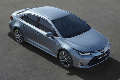 Toyota Corolla Sedan (2019) - Foto