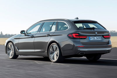 BMW Serie 5 Touring (2021) - Foto