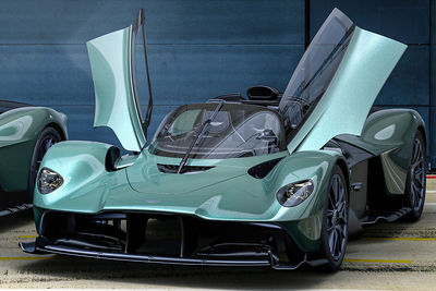 Aston Martin Valkyrie Spider (2022) - Foto