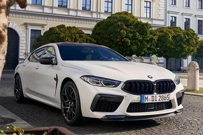 BMW M8 Competition (2022) - Foto