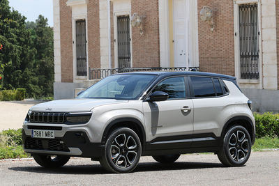 Jeep Avenger e-Hybrid 101 CV | Prueba - Foto