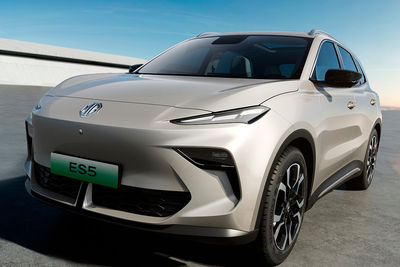 MG ES5 Eléctrico (2025) - Foto