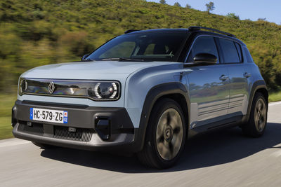 Renault 4 E-TECH (2025) | Primeras impresiones - Foto