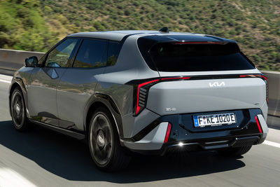 Kia EV4 (2025) | Primeras impresiones - Foto