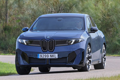 BMW iX3 50 xDrive | Prueba - Foto