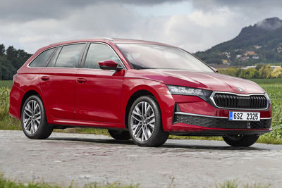 Škoda Octavia full hybrid | Novedad - Foto